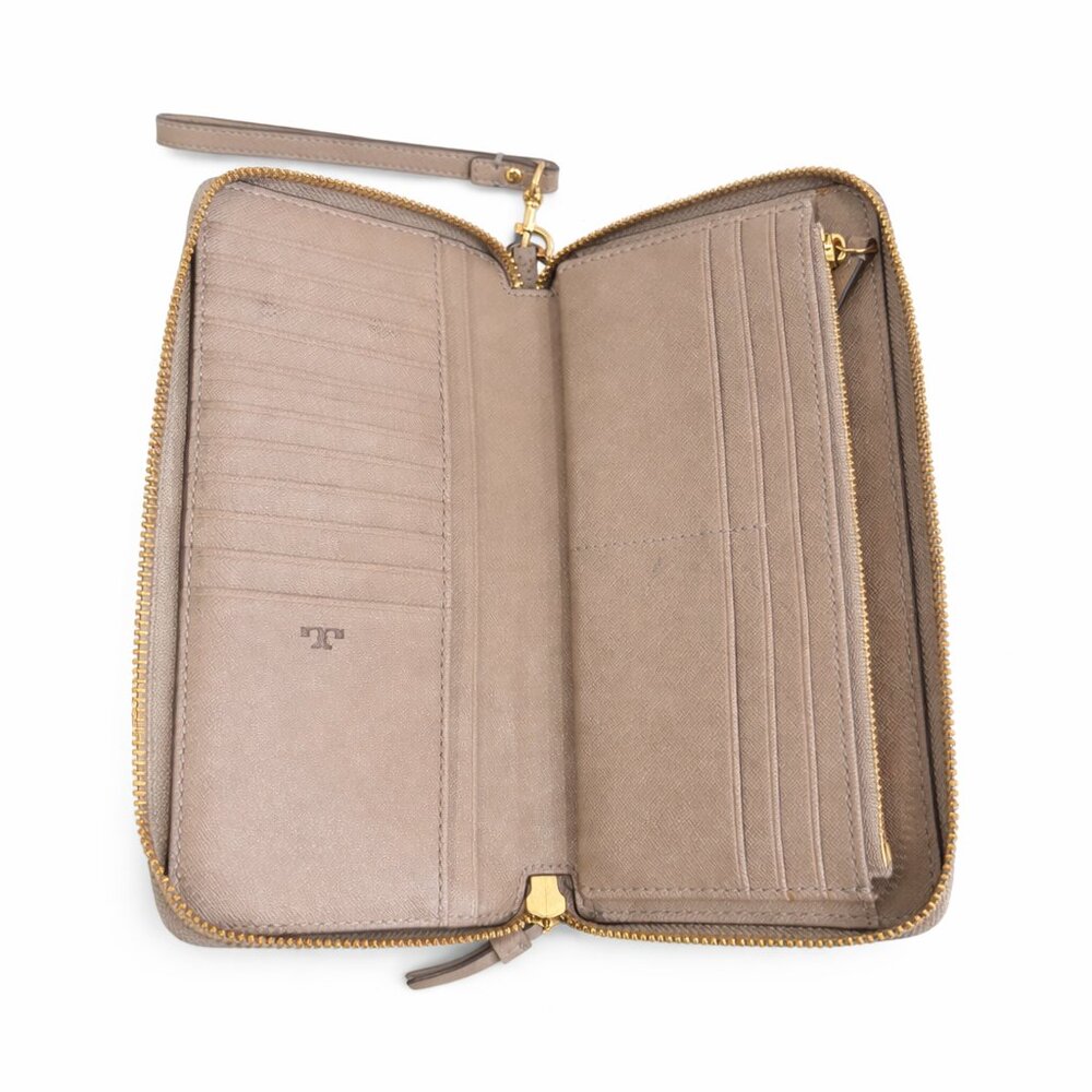 Tory Burch Robinson Pebbled Leather Zip Continental Wallet Taupe Wristlet - Picture 3 of 3